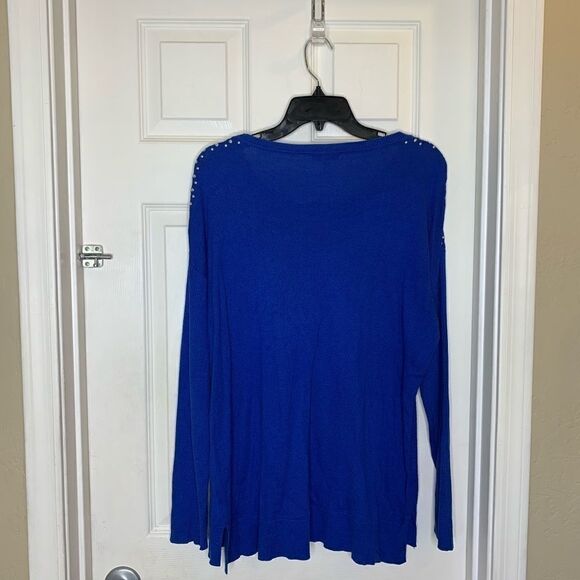 Chaus New York Blue Top Silver Shoulder Accents - Picture 8 of 10